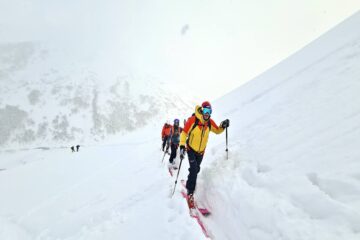 japan ski powder backountry skitouring