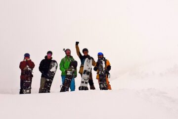 snowboard backcountry splitboard japan powder